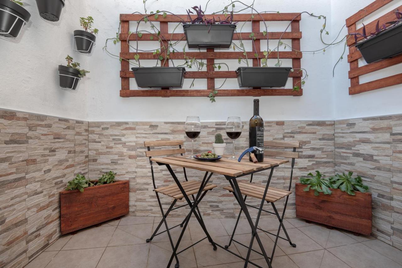 شقة La Casina De Caces المظهر الخارجي الصورة